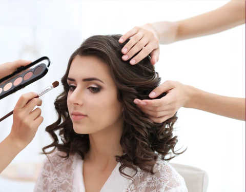 Make-Up service