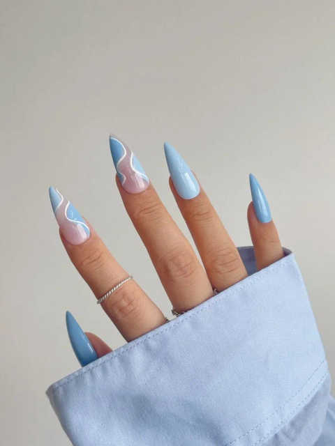 Nail Extensions and Art service