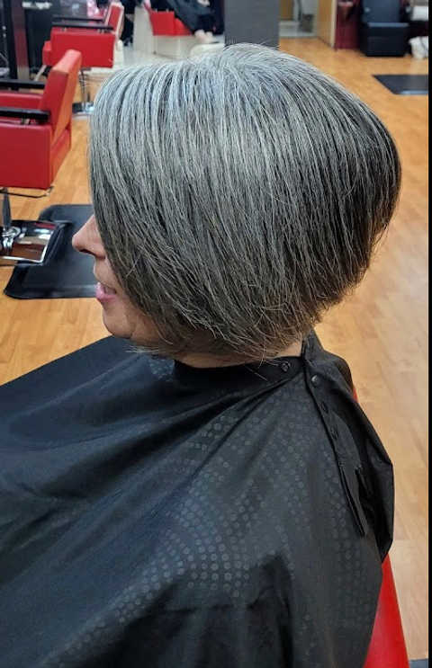 Women's Haircut
