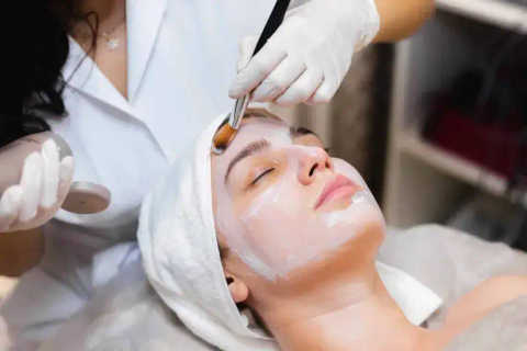 Facial service