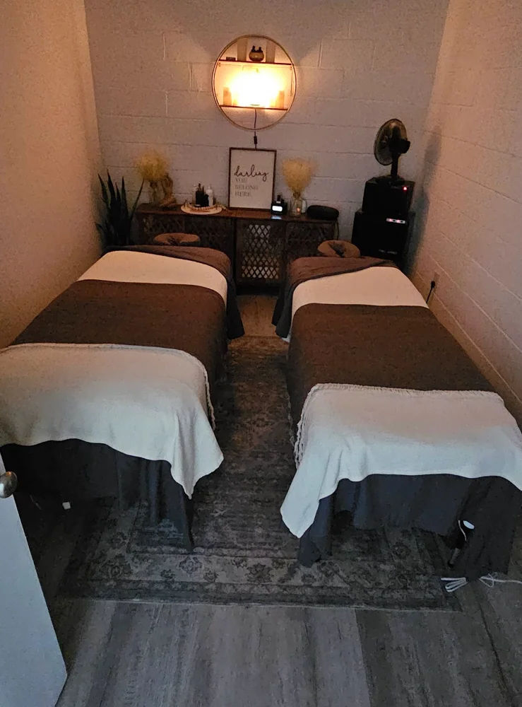 massage,relaxation,spa,treatment room,cozy