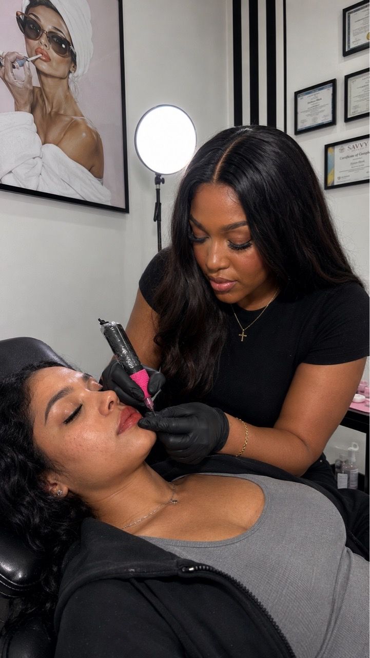  beauty,service,lip-treatment,cosmetic,professional 