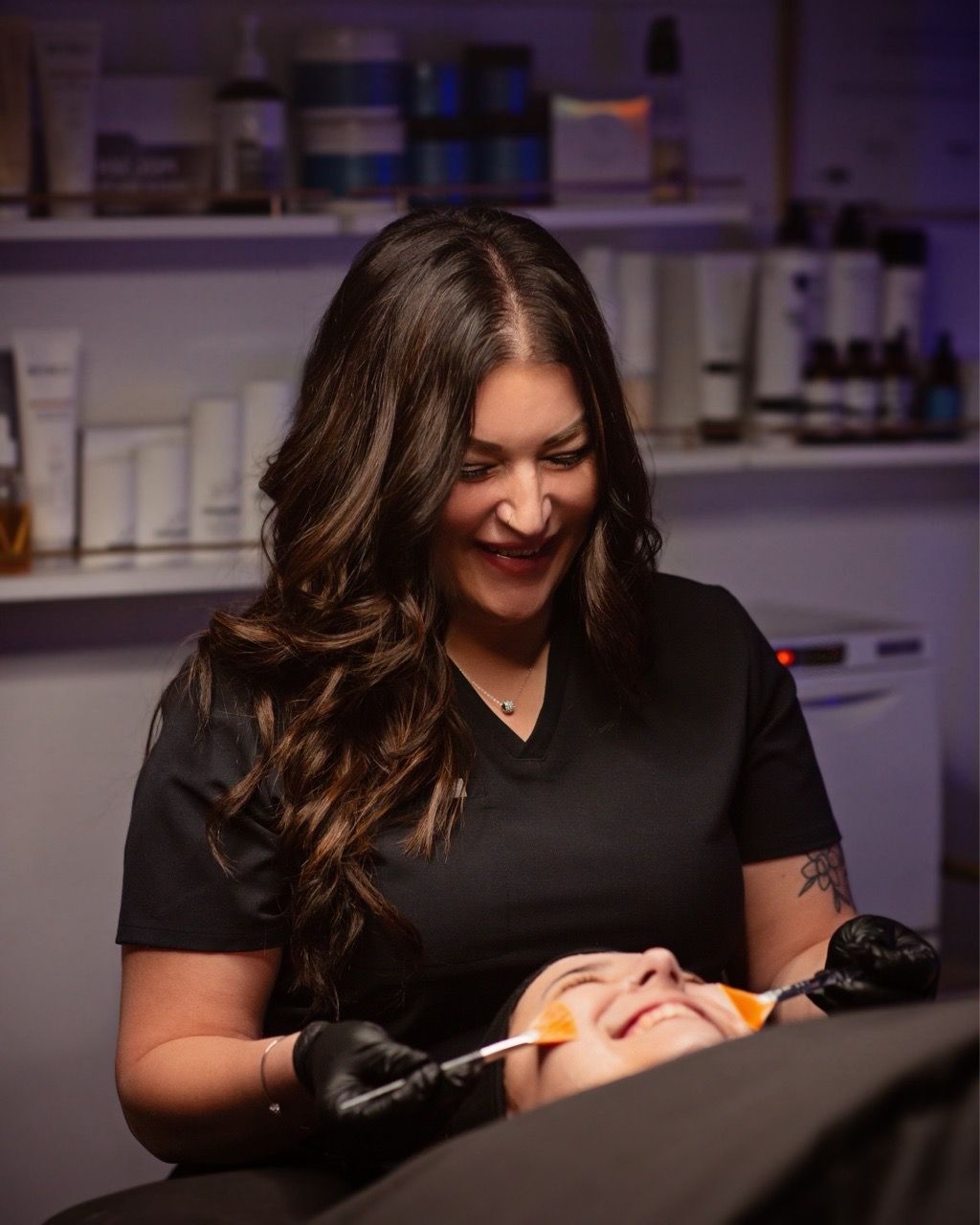  esthetician,facial-treatment,skincare,beauty-spa,client-care,professional-treatment,gloves,skincare-products,indoor-treatment-room 
