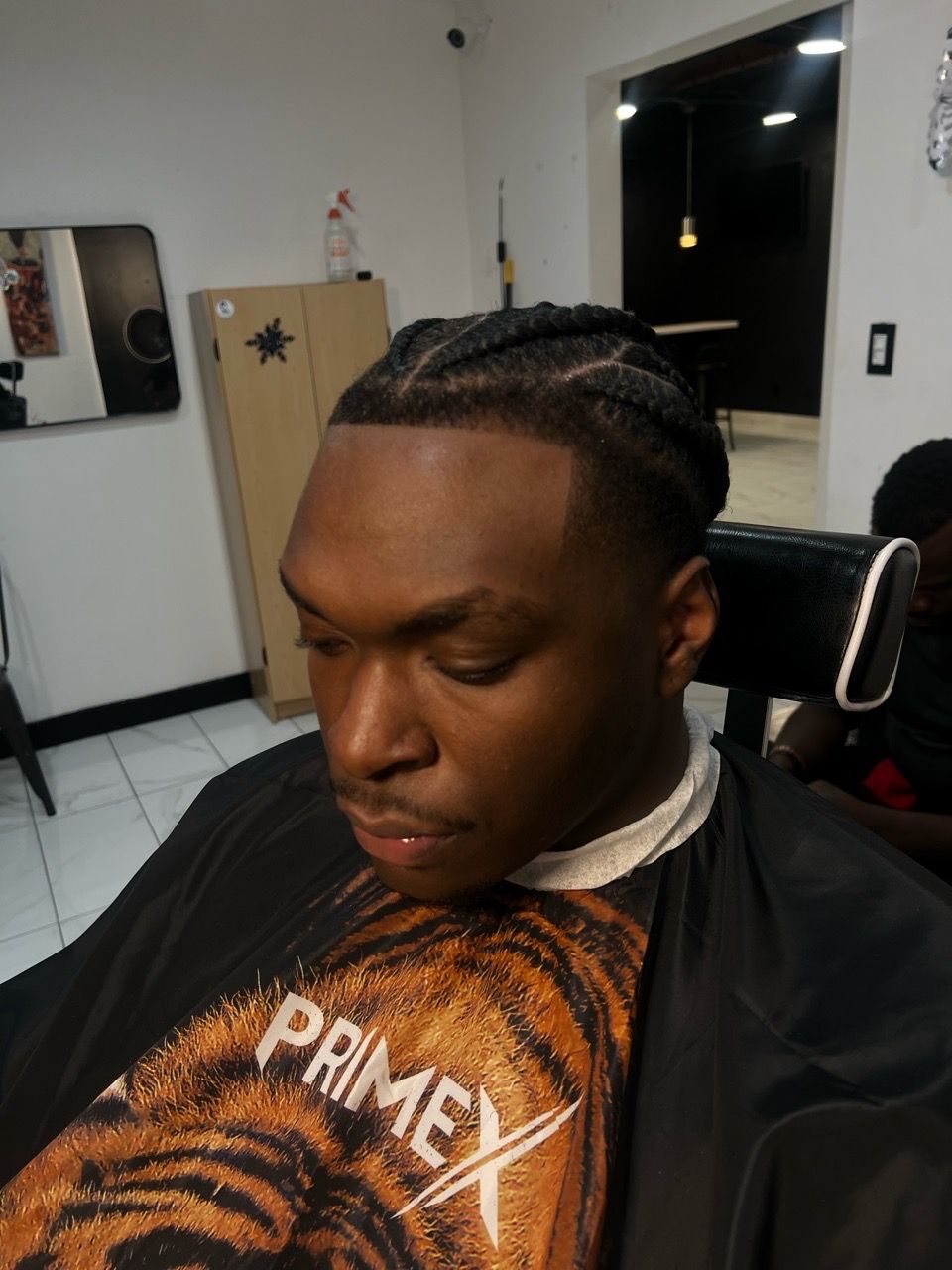  barber,hairstyle,haircut,men's grooming 