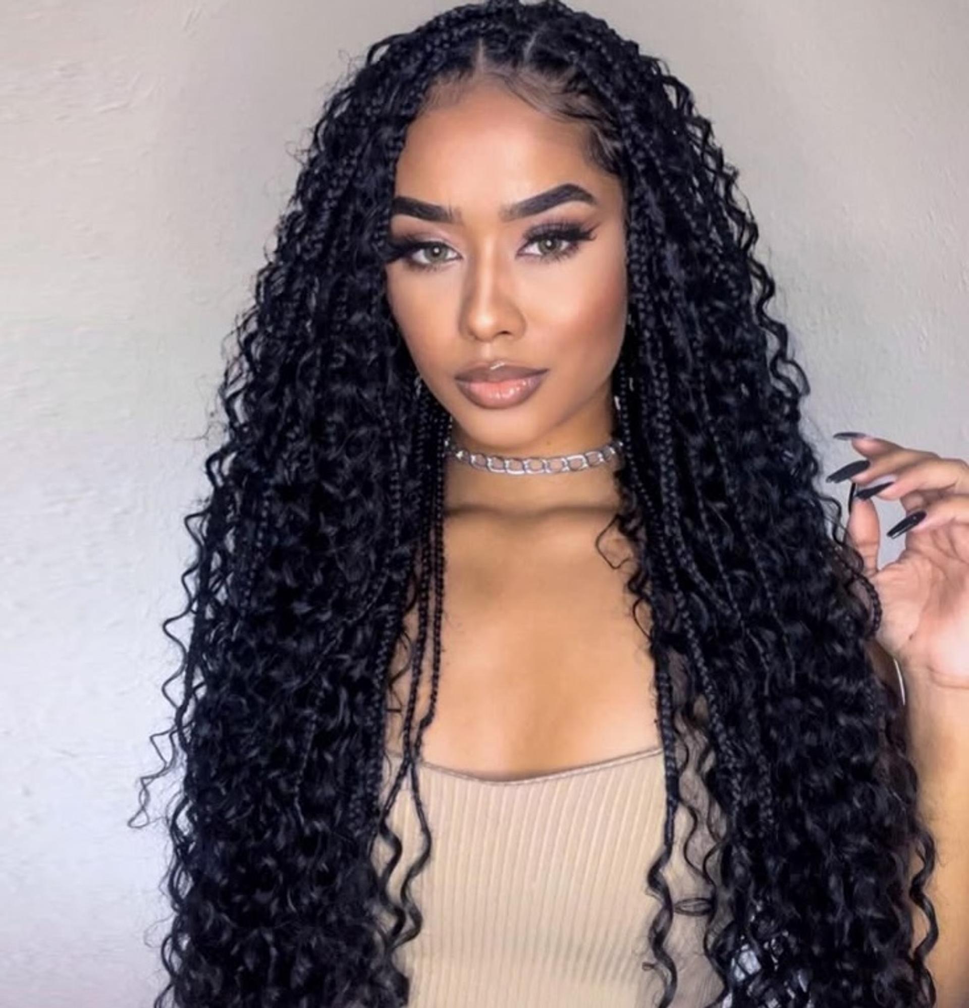 Boho Knotless Braids image