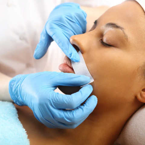 Lips Waxing