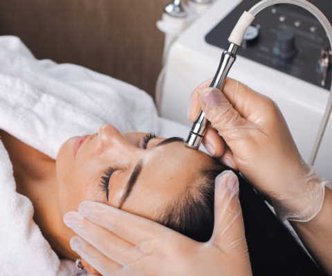 Facial Combo's service