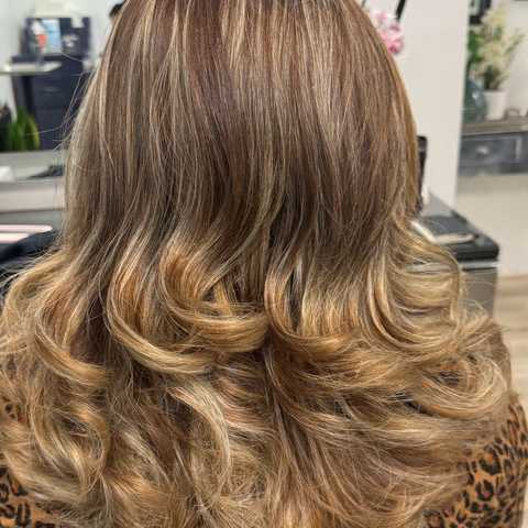 Partial Highlights - Short Hair