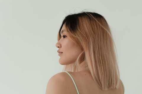 Partial Highlight, Haircut and Flat/Curling Iron service image