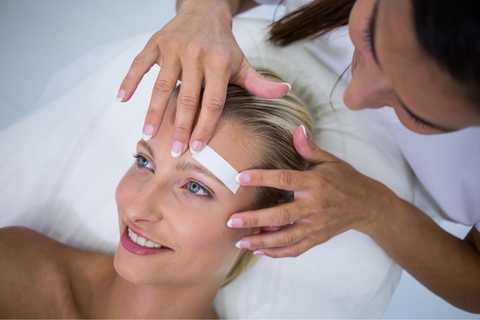 Facial Waxing service