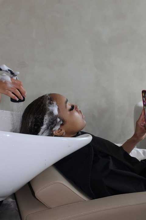 Shampoo & Styling service