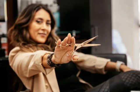 Women's Styling & Cut service