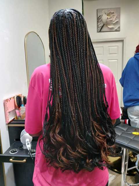 About Boss Lady African Braiding Salon LLC