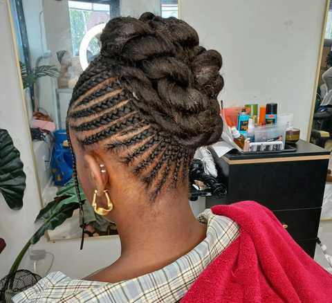 Locs & Twists service