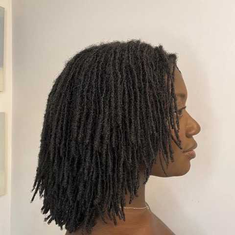 Sister locs service
