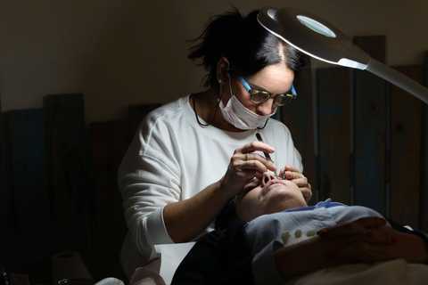 Classic Lashes service