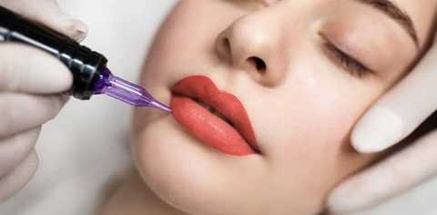 Permanent Make Up Lips