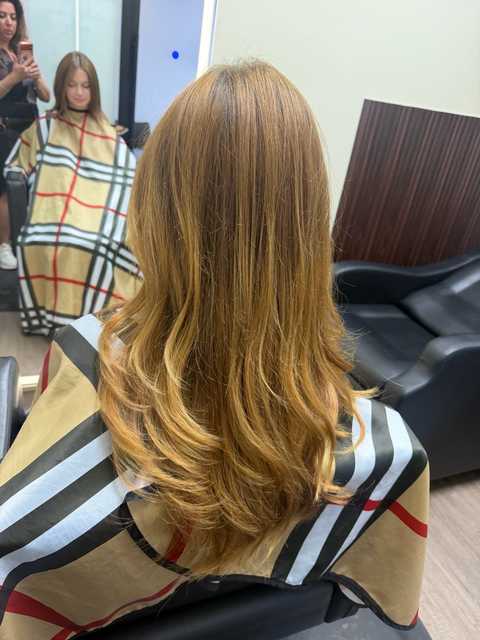 Kids' hair cut