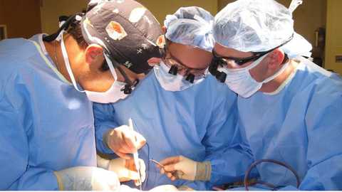 Right Surgeon