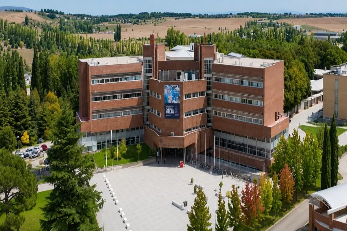 MBBS in University of Navarra Faculty of Medicine