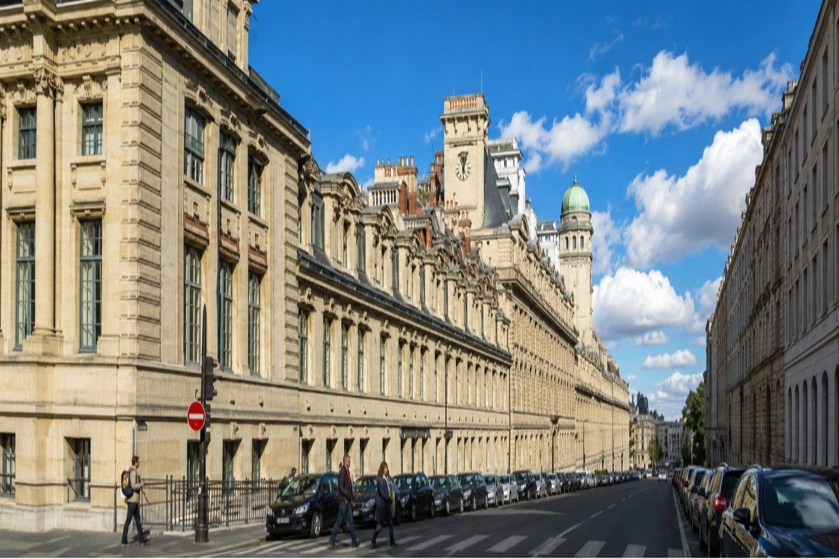 "University of Paris Faculty of Fundamental and Biomedical Sciences campus"