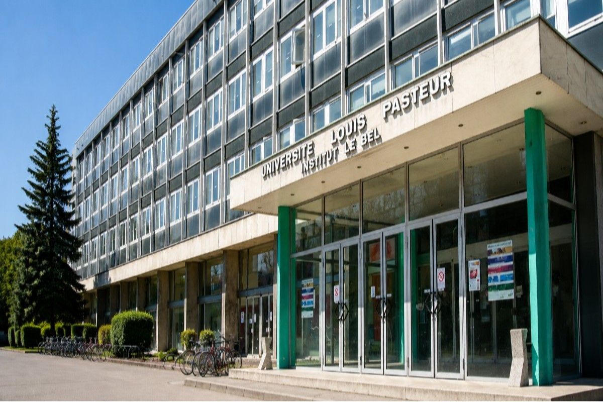 "Marie and Louis Pasteur University Faculty of Health Sciences Campus"