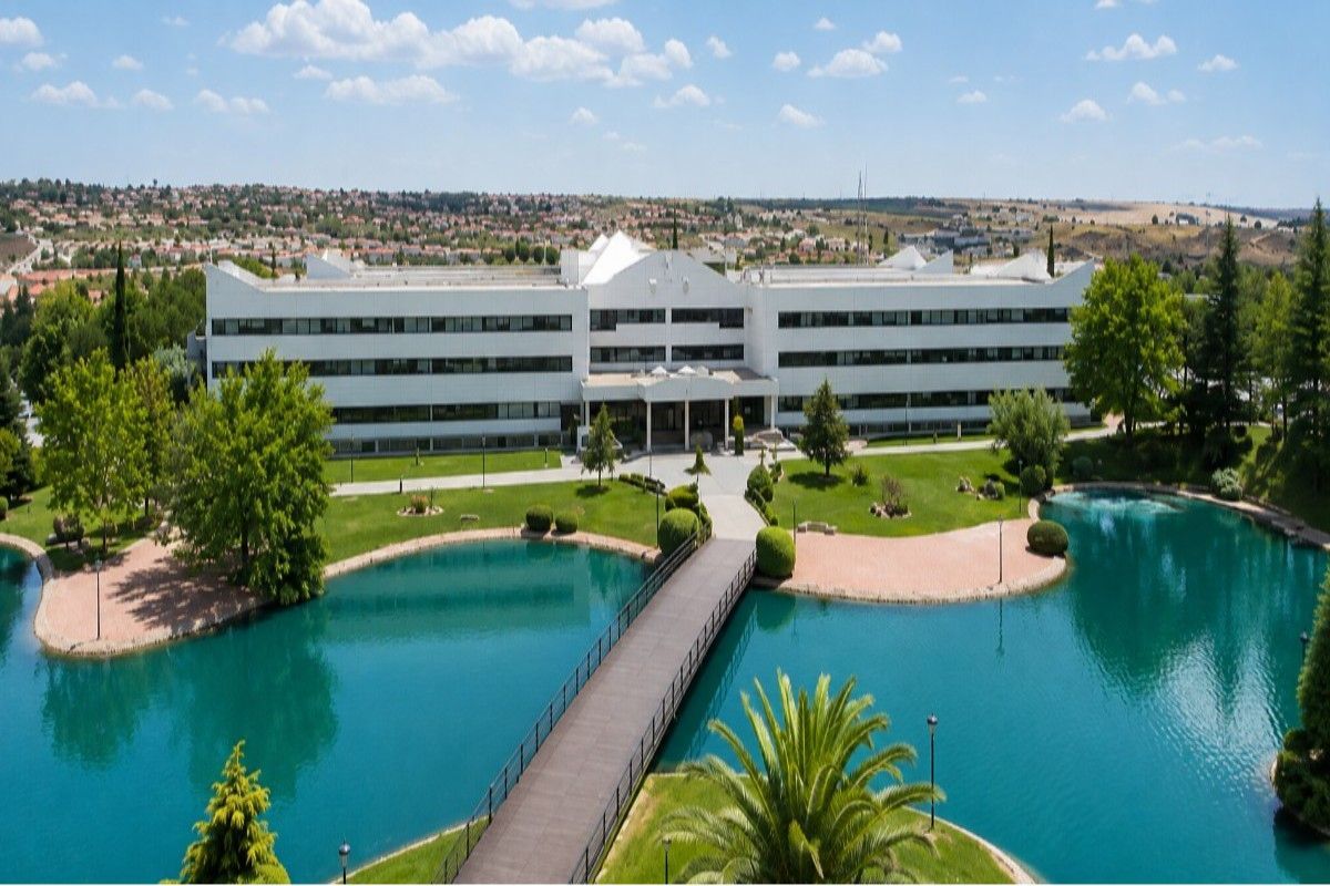 " Universidad Europea de Madrid Facultad de Ciencias Biomedicas Campus"