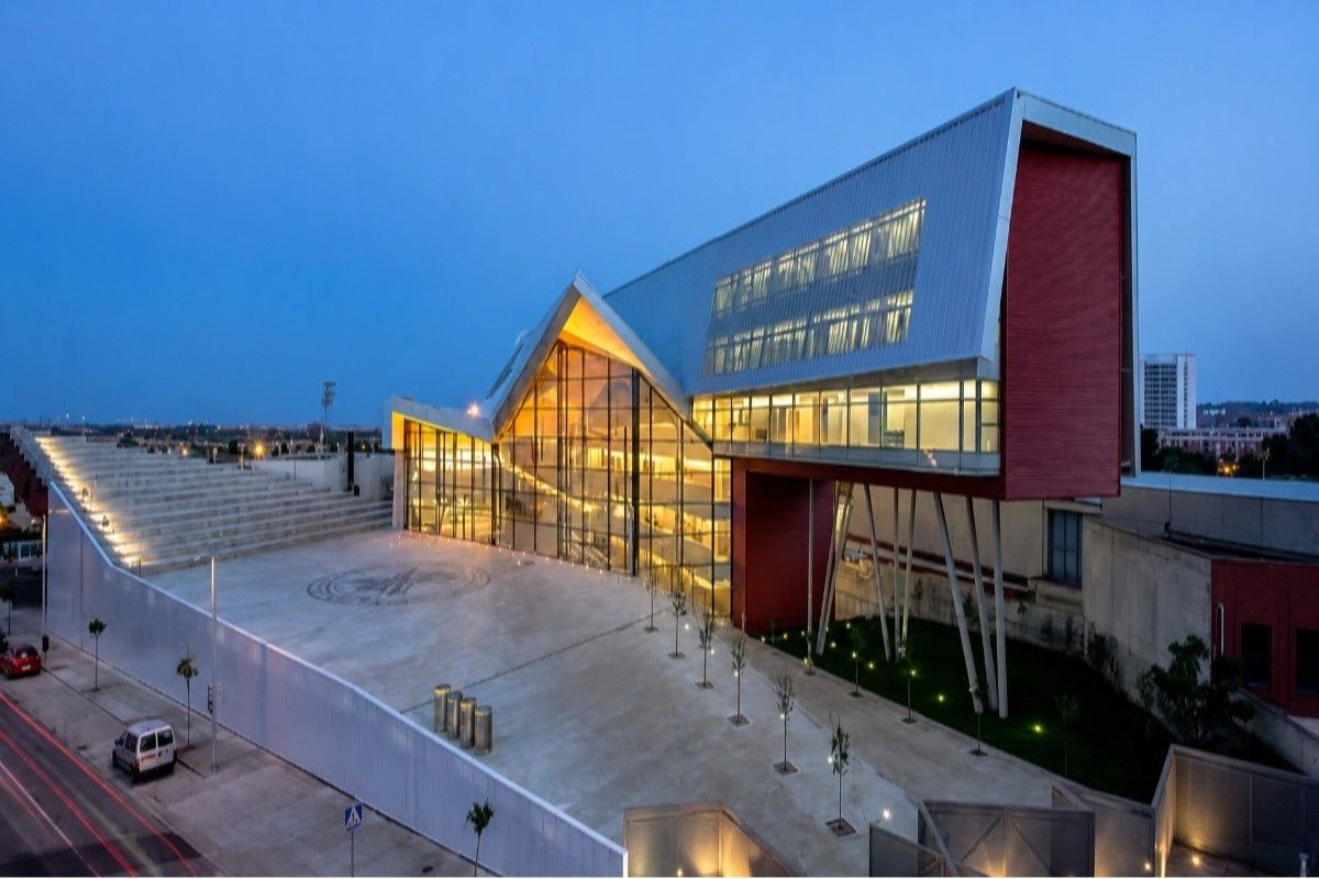 MBBS In Catholic University of Valencia Saint Vincent Martyr Faculty of Medicine and Health Sciences