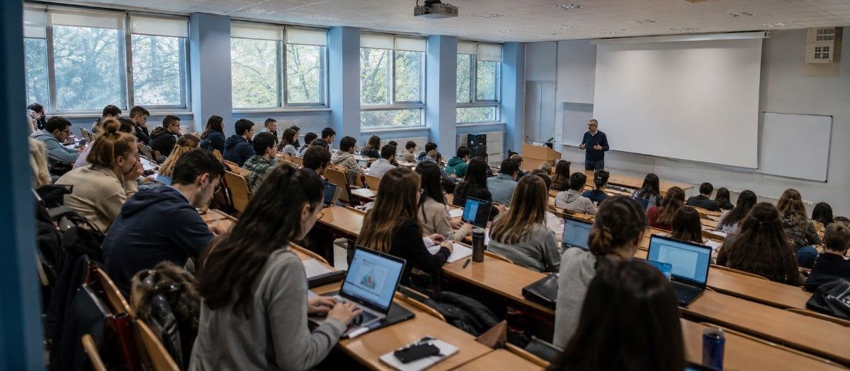 MBBS in Aristotle University of Thessaloniki campus