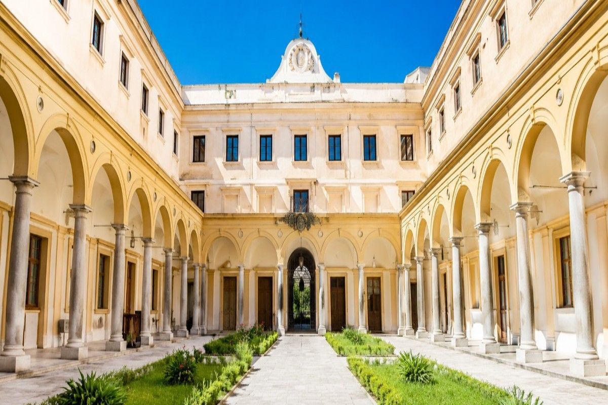 "University of Palermo School of Medicine and Surgery"
