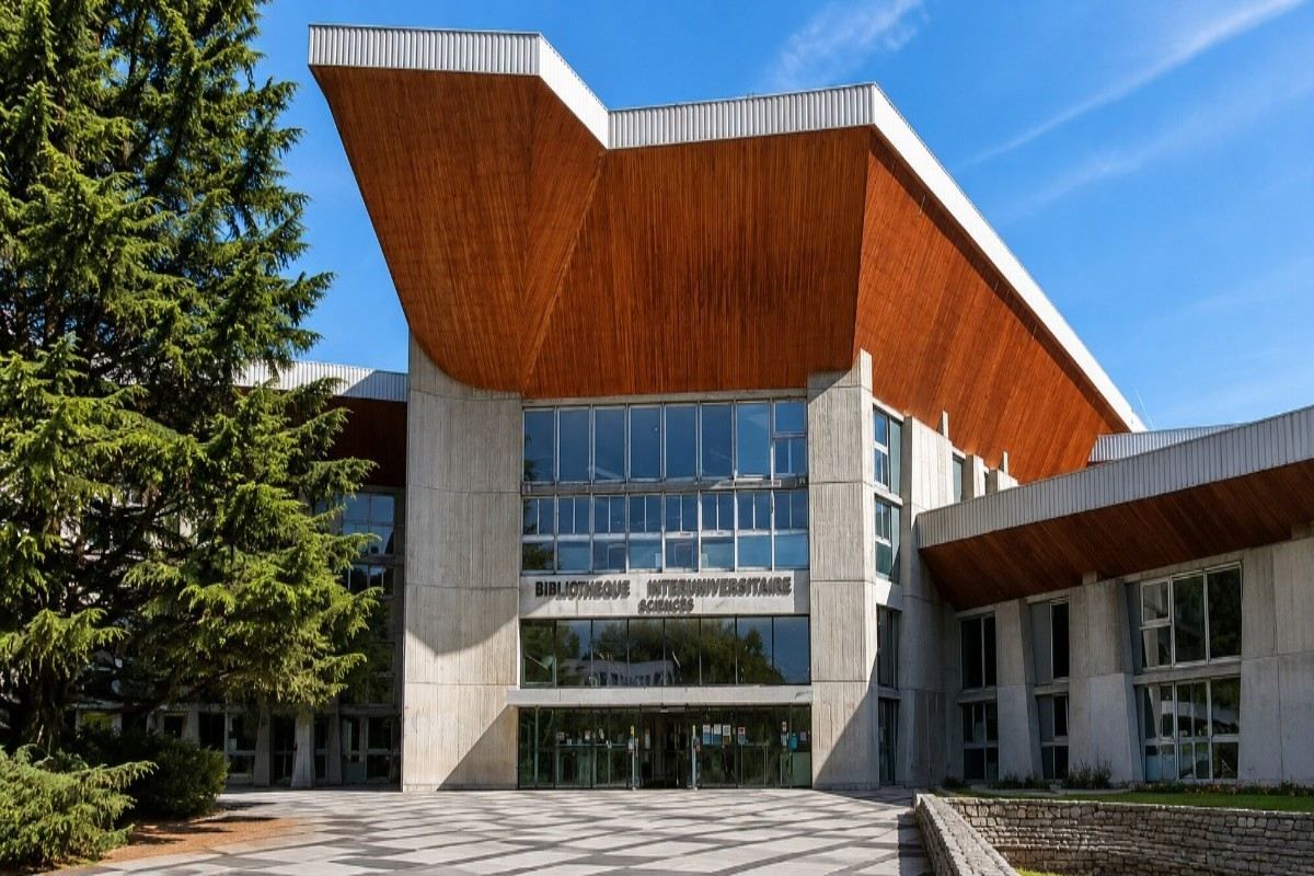 "Universite Grenoble Alpes Faculty of Medicine Campus"