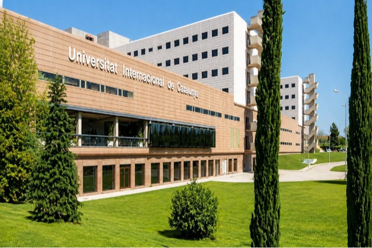 " (UIC Barcelona)Faculty of Medicine and Health Science Campus"