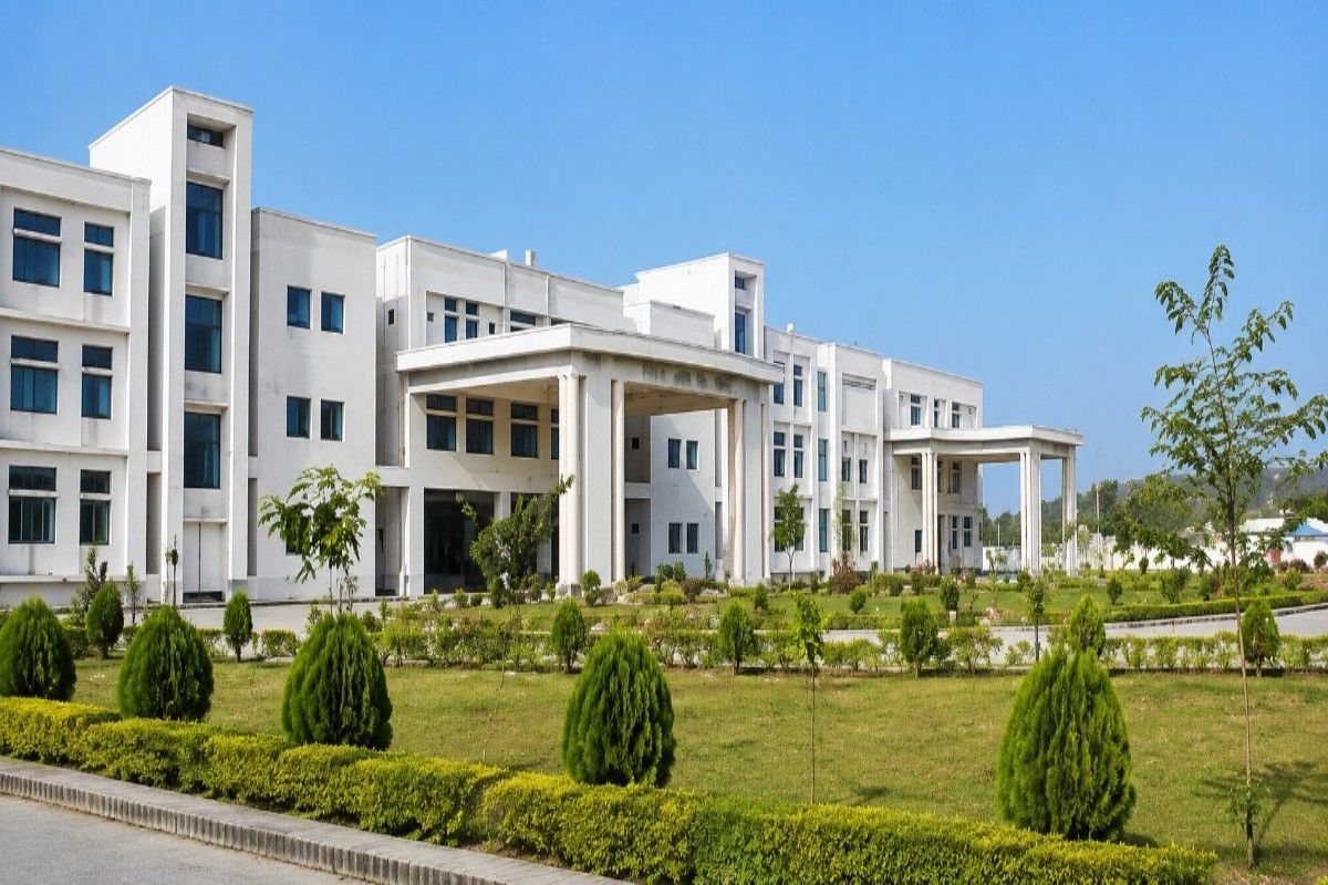 "Dinajpur Medical College Campus"