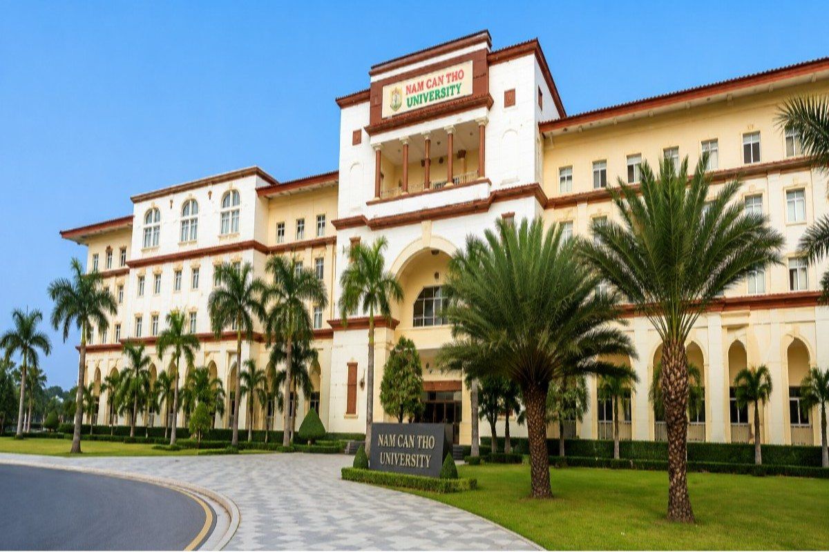 MBBS in Tan Tao University School of Medicine campus