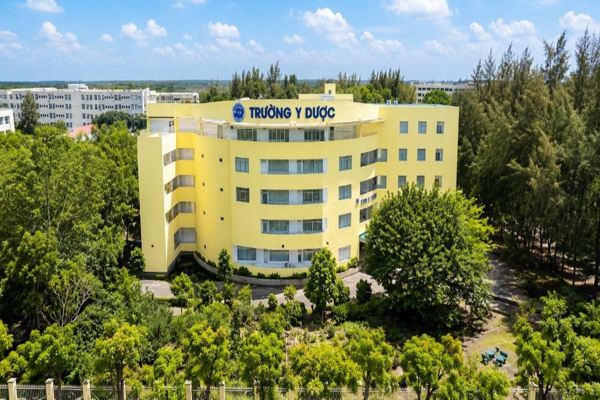 MBBS in Tra Vinh University School of Medicine and Pharmacy campus