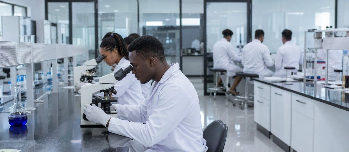 MBBS in Ken Walker International University Faculty of Medicine and Stomatology campus