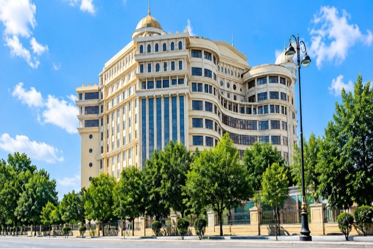 "Azerbaijan Medical University Campus"