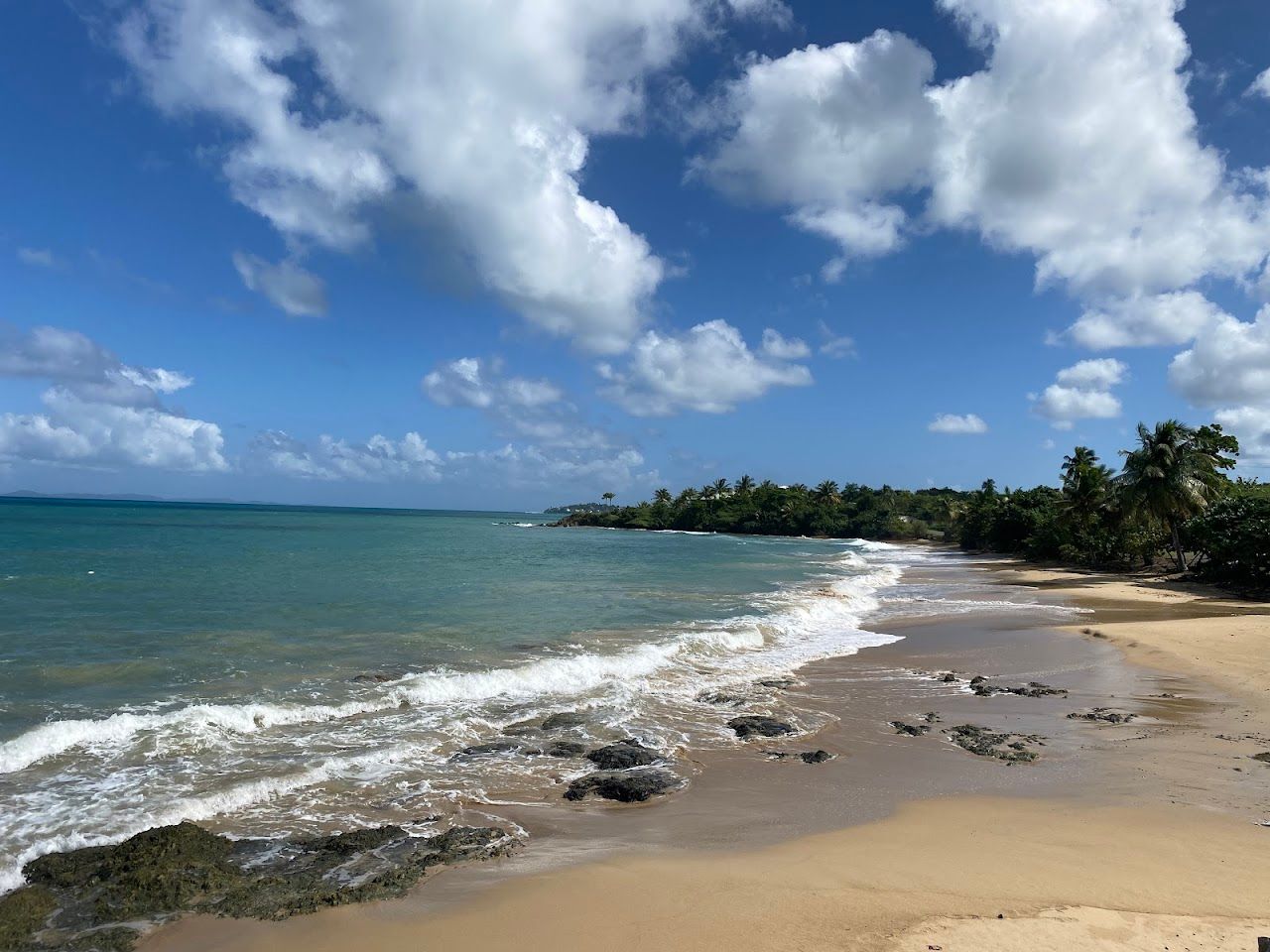El Gallito, Gringo Beach
