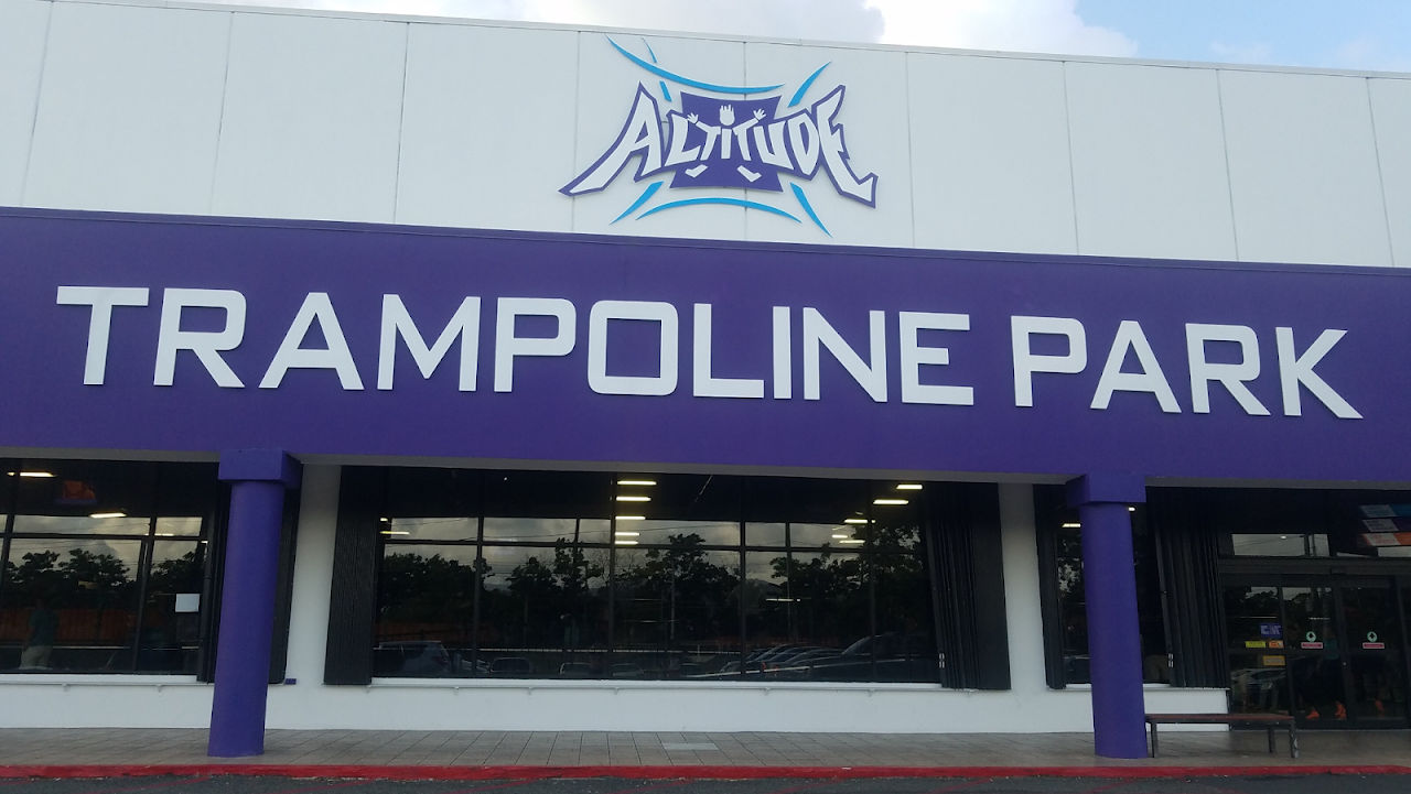 Altitude Trampoline Park Gurabo