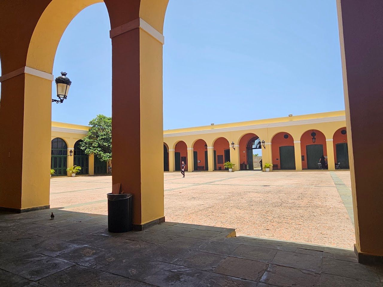 Museo De Arte E Historia