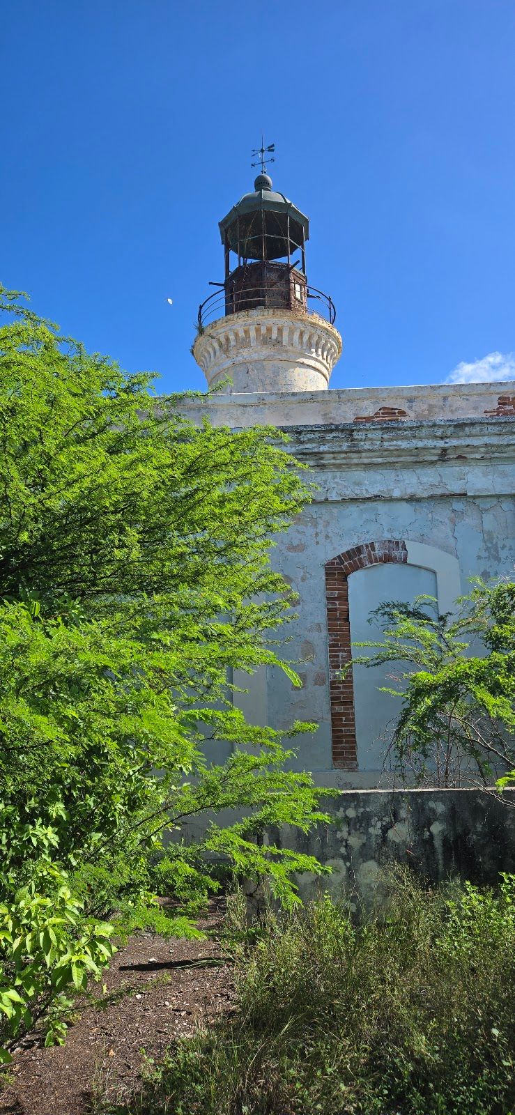 Faro Caja De Muerto