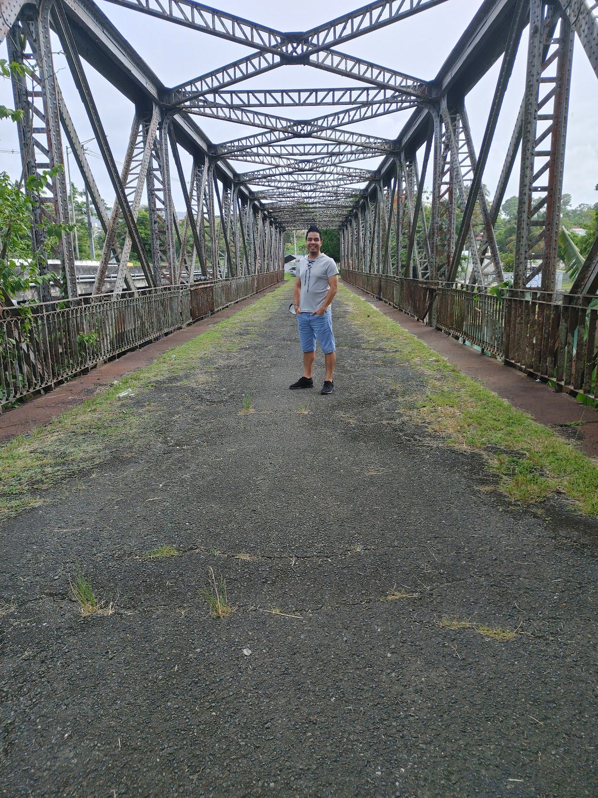 Antiguo Puente De Hierro