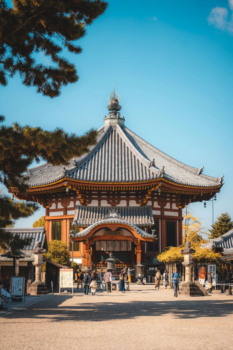 Nanen-dō* w Kōfuku-ji, Nara