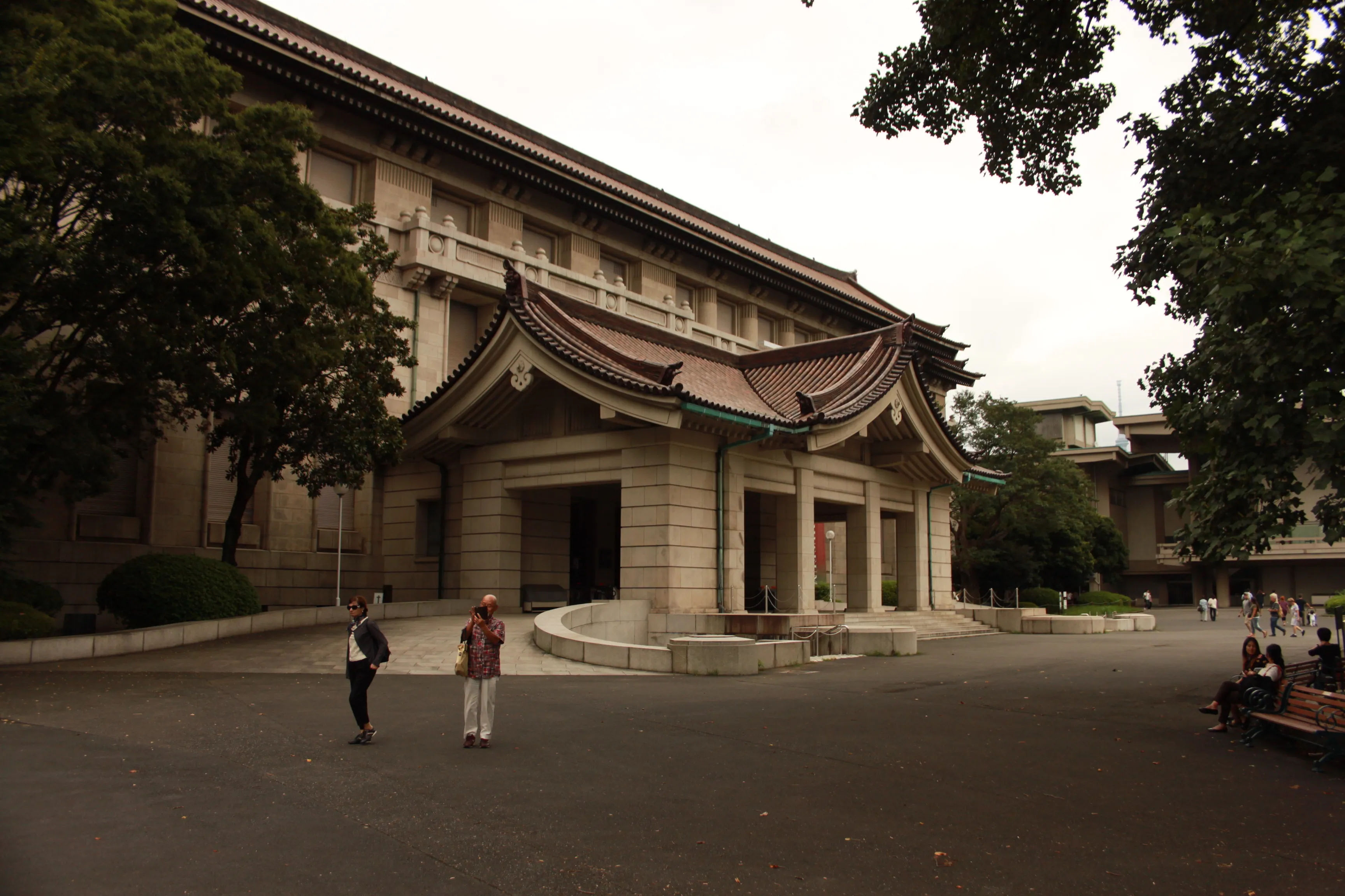 Fasada główna muzeum w Tokio, Ueno Park