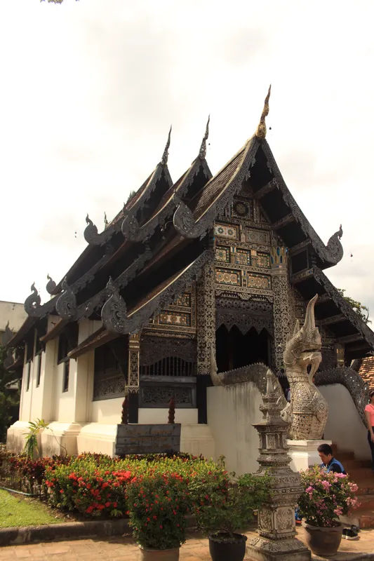 Srebrna Pagoda w tajskim stylu, Chiang Mai