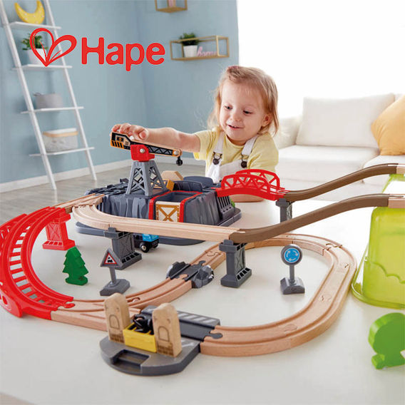 Hape Railway Bucket-Builder-Set