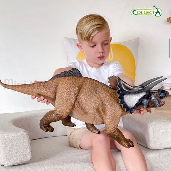 CollectA Triceratops Giant Scale