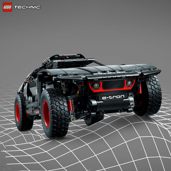 LEGO® Technic™ Audi RS Q e-tron