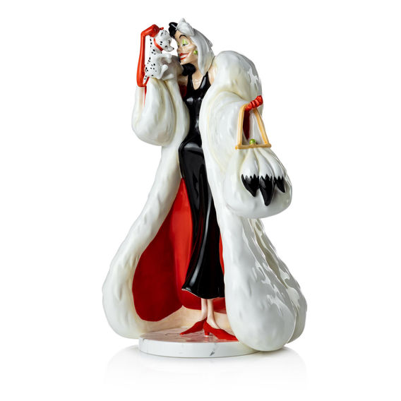 Disney 101 Dalmatians Cruella Statuette