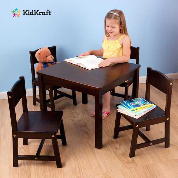 Kidkraft Farmhouse Table & 4 Chair Set